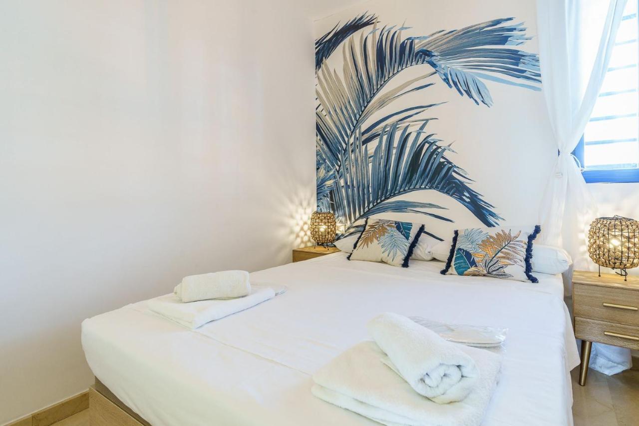 2Nd Line From The Beach , Seaviews + Parking &Pool 贝纳尔马德纳 外观 照片